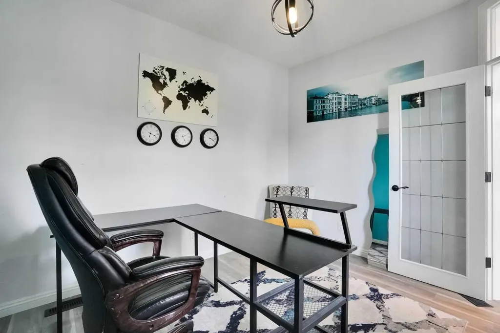 74 Cranleigh Green SE Calgary AB T3M 1J2