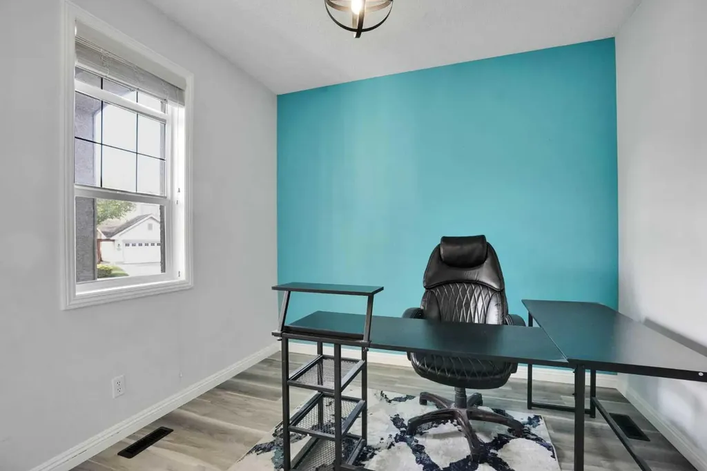 74 Cranleigh Green SE Calgary AB T3M 1J2