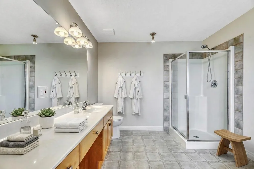 151 Cove Place Chestermere AB T1X 1J6