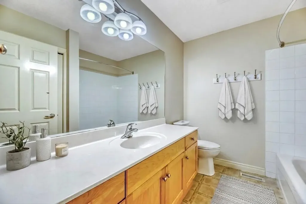 151 Cove Place Chestermere AB T1X 1J6