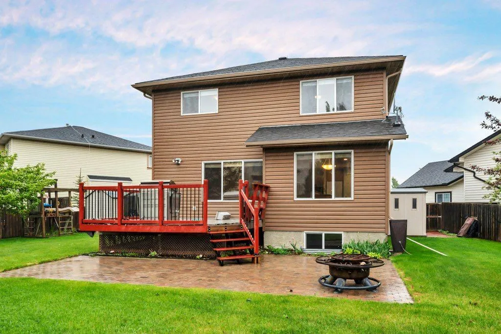 151 Cove Place Chestermere AB T1X 1J6