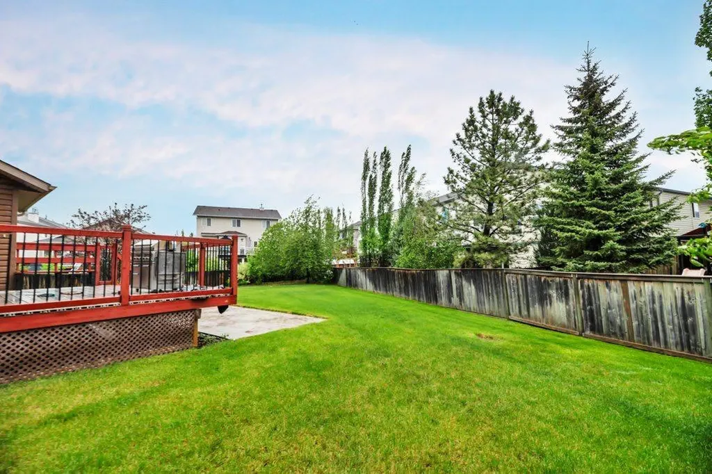 151 Cove Place Chestermere AB T1X 1J6
