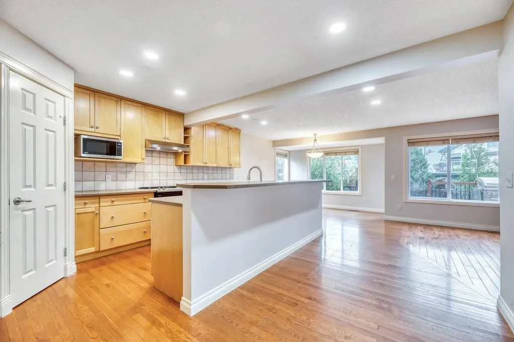 151 Cove Place Chestermere AB T1X 1J6