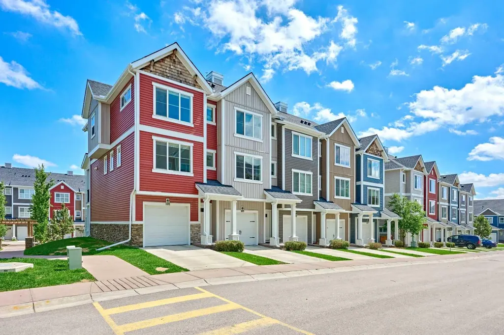 355 Nolancrest Heights NW Calgary AB T3R0Z9