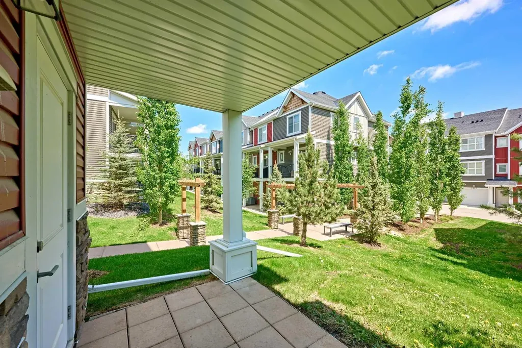 355 Nolancrest Heights NW Calgary AB T3R0Z9