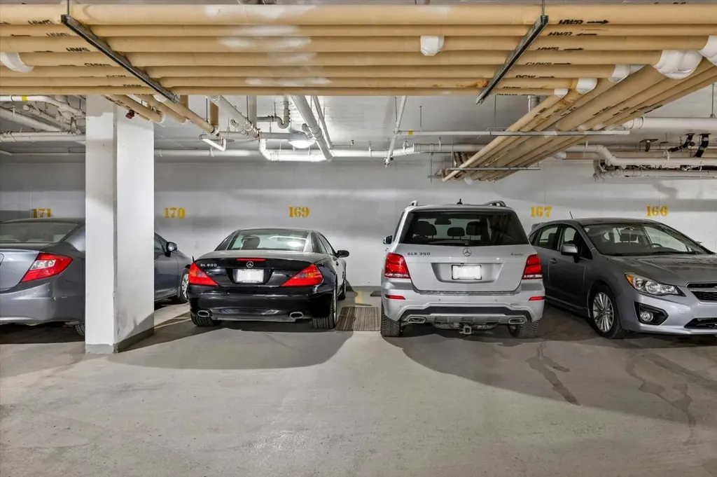 88 9 Street NE Calgary AB T2E 4E1