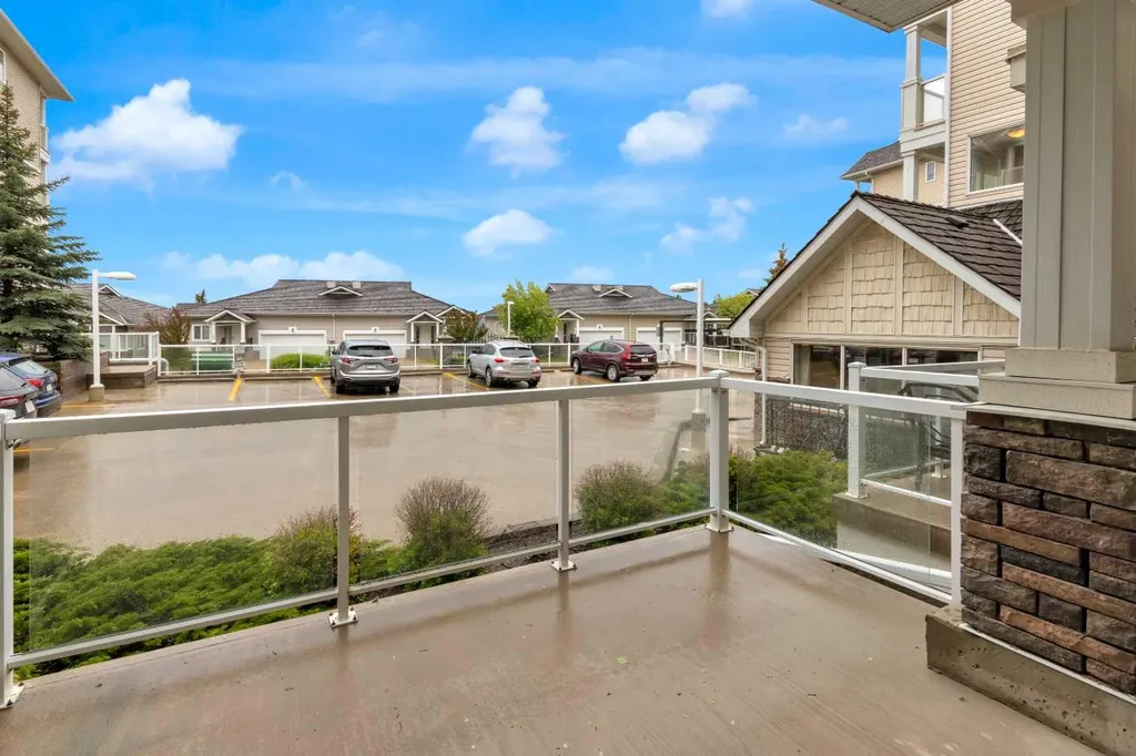 500 Rocky Vista Gardens NW Calgary AB T3G 0C3