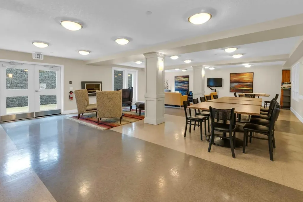 500 Rocky Vista Gardens NW Calgary AB T3G 0C3