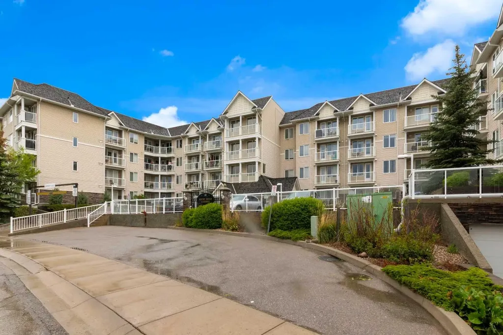 500 Rocky Vista Gardens NW Calgary AB T3G 0C3