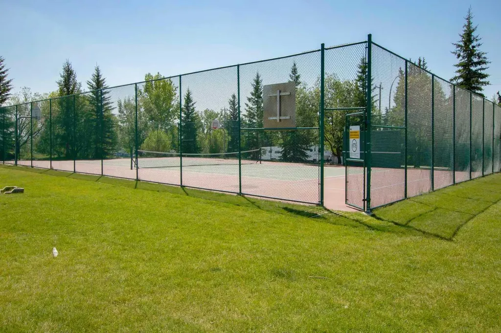 500 Rocky Vista Gardens NW Calgary AB T3G 0C3