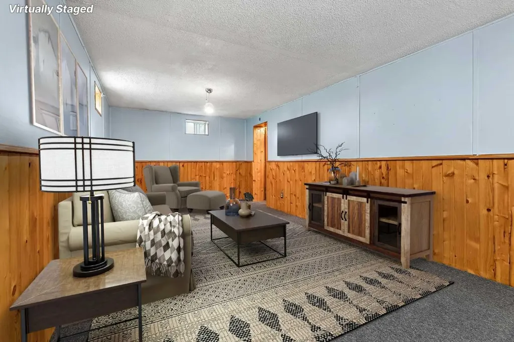 6636 18 Street SE Calgary AB T2C 0M6