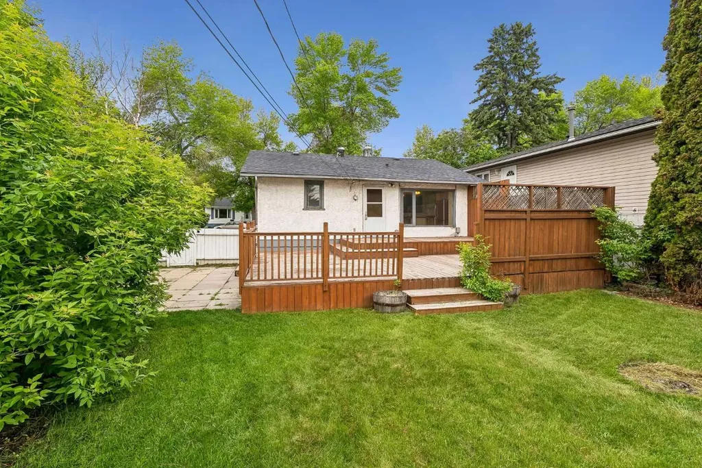 6636 18 Street SE Calgary AB T2C 0M6