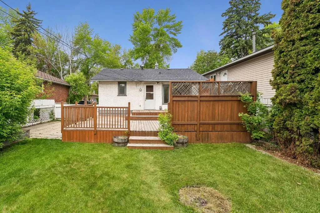 6636 18 Street SE Calgary AB T2C 0M6