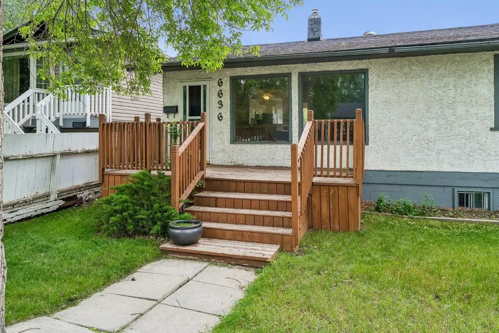 6636 18 Street SE Calgary AB T2C 0M6