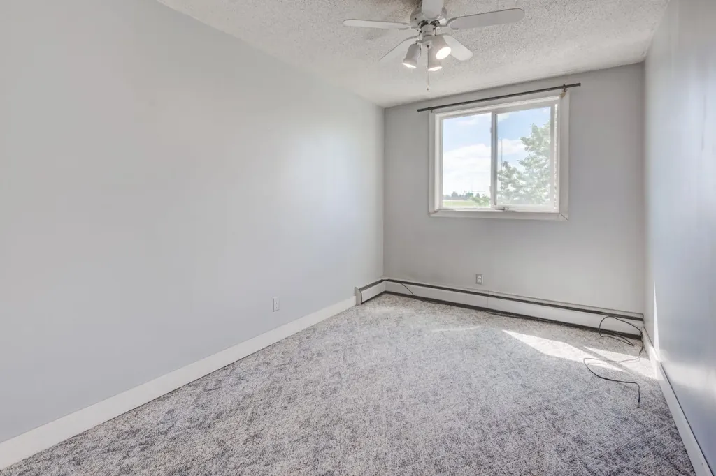 80 Galbraith Drive SW Calgary AB T3E 3H2