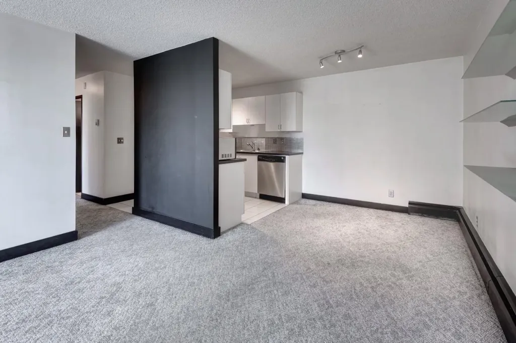 80 Galbraith Drive SW Calgary AB T3E 3H2
