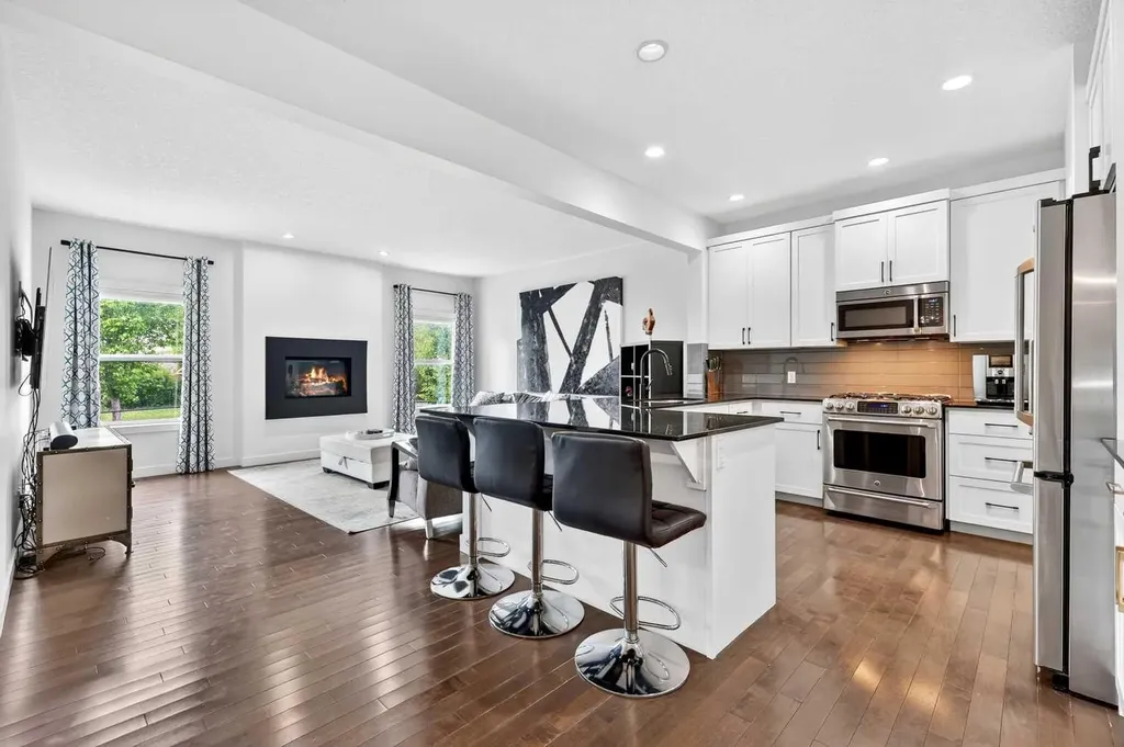 13 Cranarch Place SE Calgary AB T3M 0W6