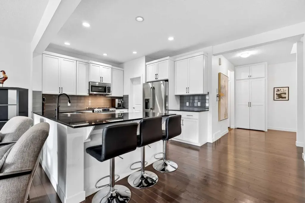 13 Cranarch Place SE Calgary AB T3M 0W6