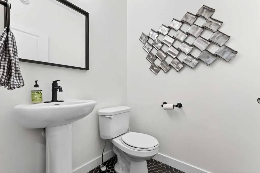 13 Cranarch Place SE Calgary AB T3M 0W6