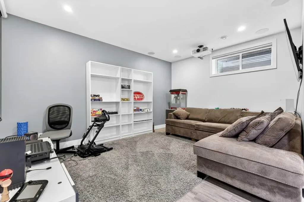 13 Cranarch Place SE Calgary AB T3M 0W6