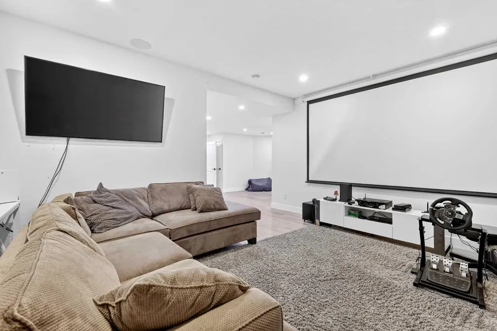 13 Cranarch Place SE Calgary AB T3M 0W6