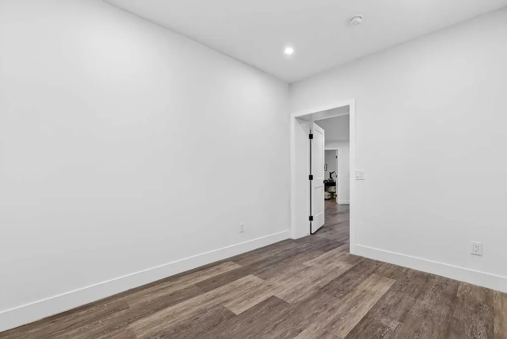 13 Cranarch Place SE Calgary AB T3M 0W6
