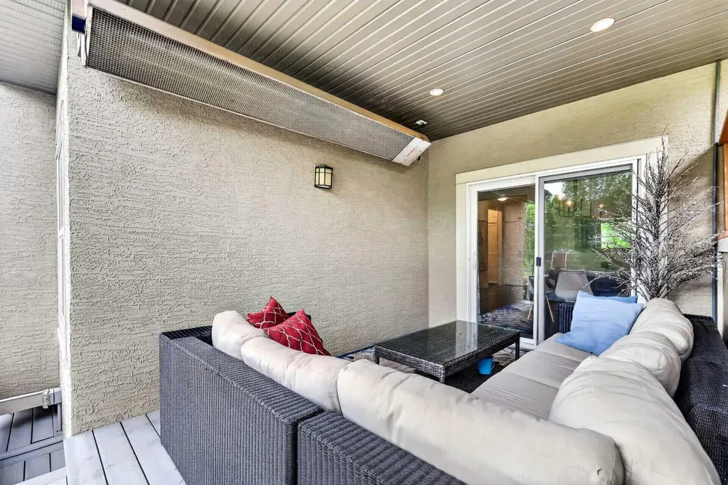 13 Cranarch Place SE Calgary AB T3M 0W6