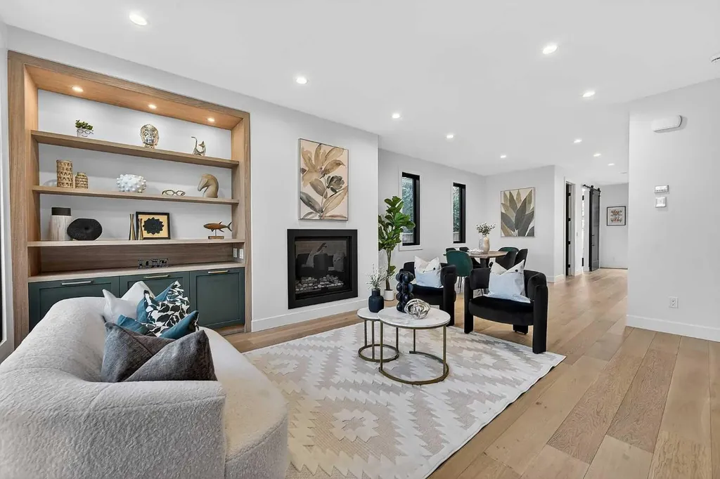 605 29 Avenue NW Calgary AB T2M 2M8