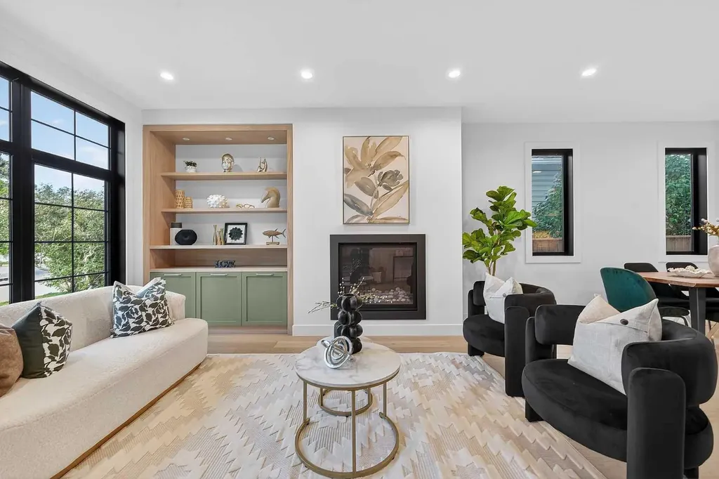 605 29 Avenue NW Calgary AB T2M 2M8