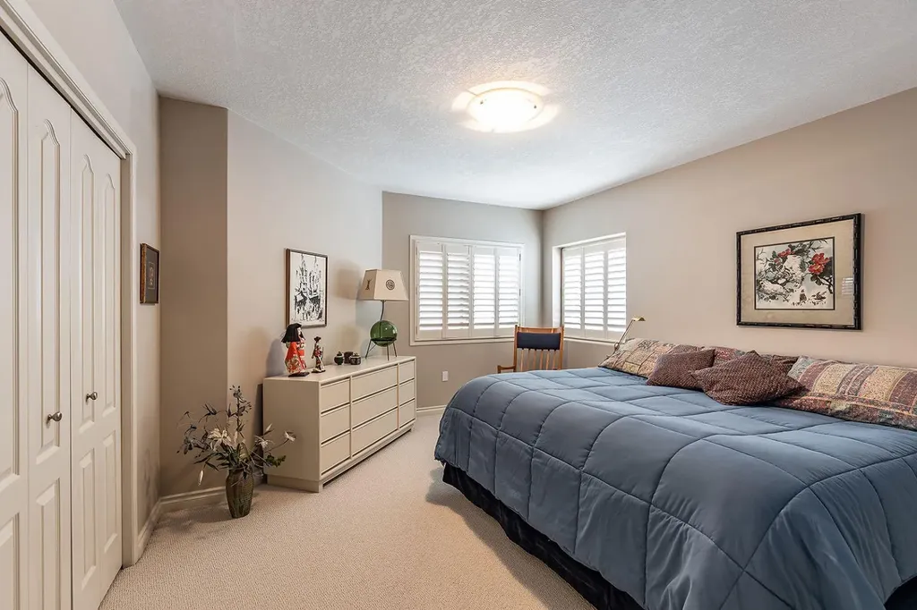 28 Chinook Place SW Medicine Hat AB T1A8S1