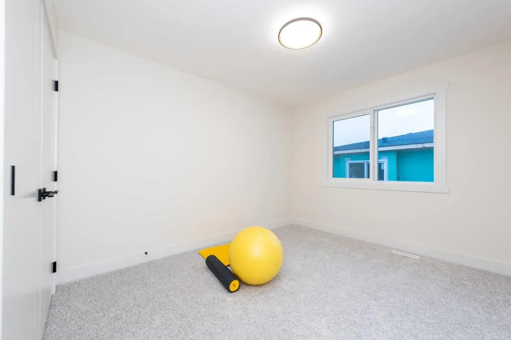 101 Waterford Passage Chestermere AB T1X 3B4