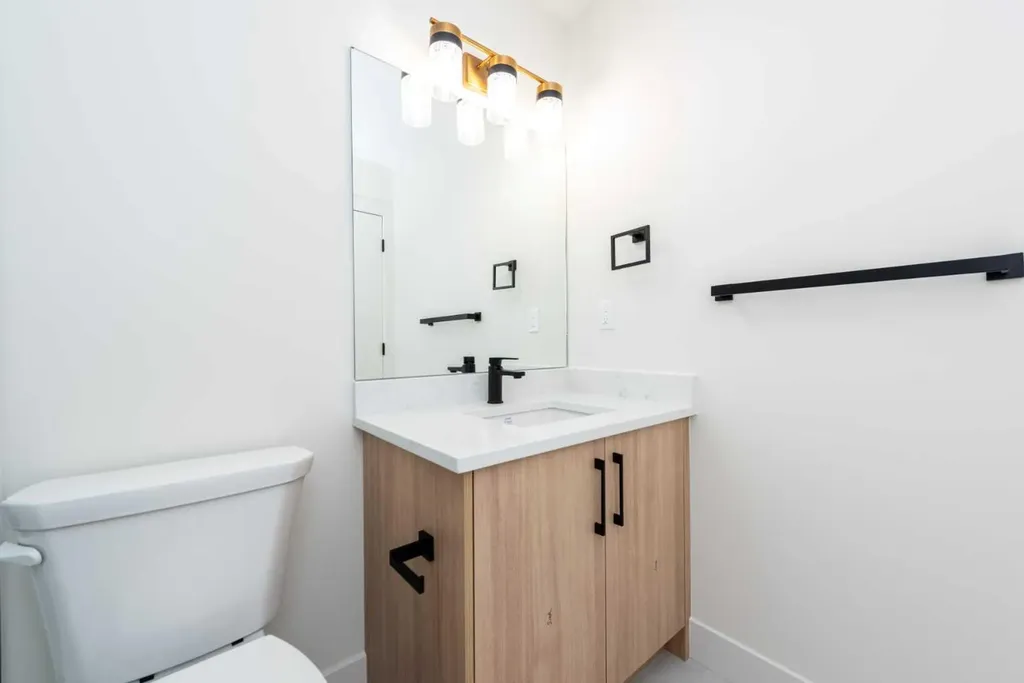 101 Waterford Passage Chestermere AB T1X 3B4