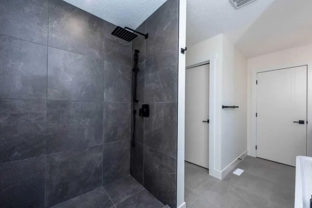 101 Waterford Passage Chestermere AB T1X 3B4