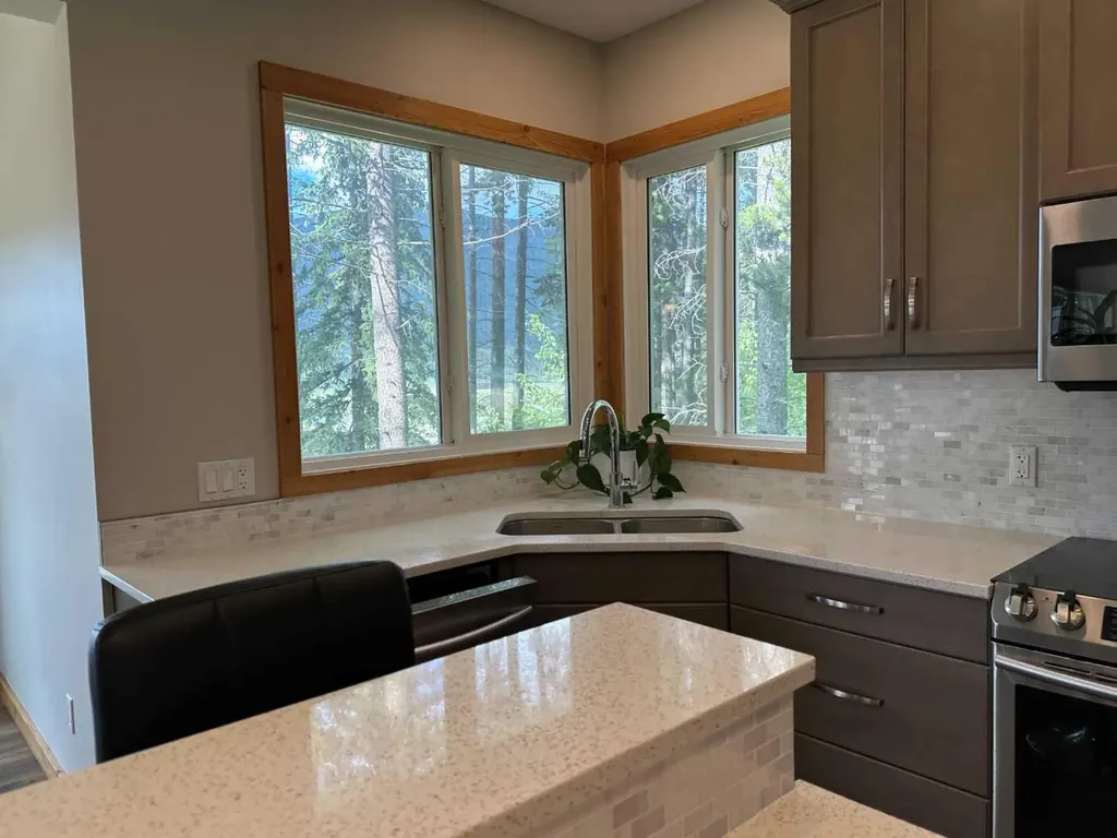 231 Southmore Blairmore AB T0K 0E0