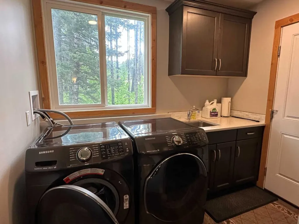 231 Southmore Blairmore AB T0K 0E0