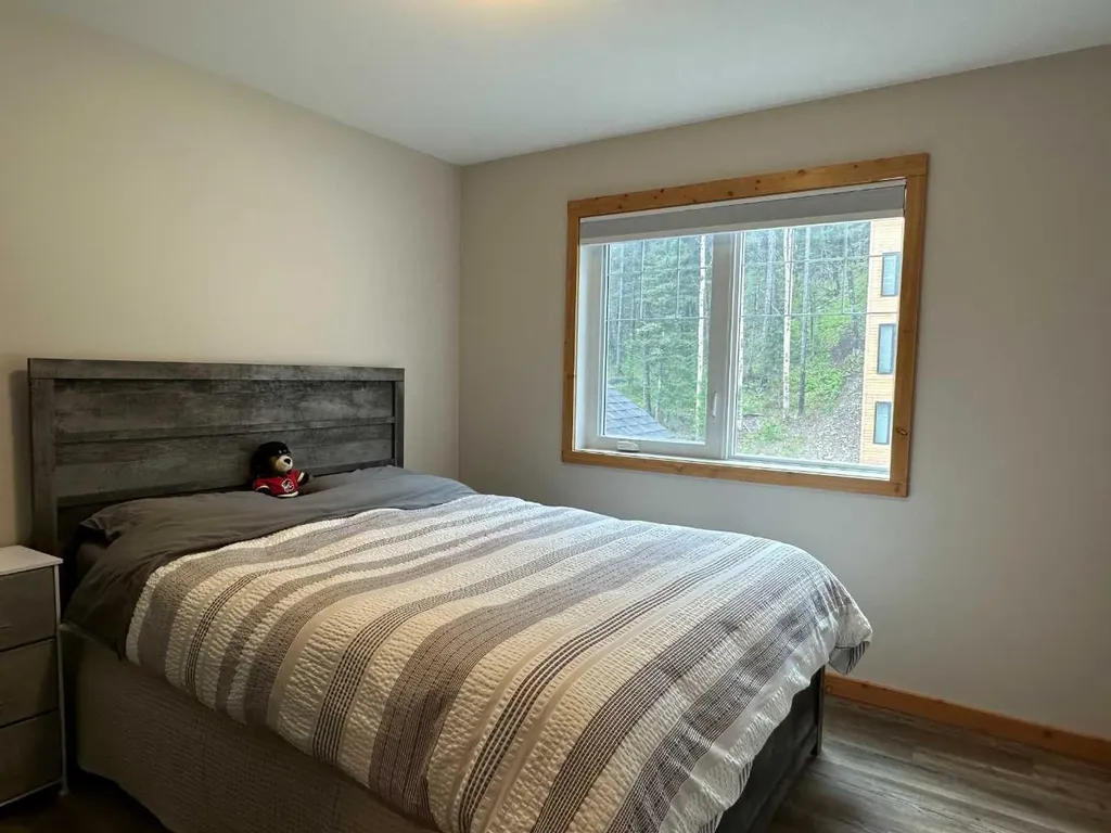 231 Southmore Blairmore AB T0K 0E0