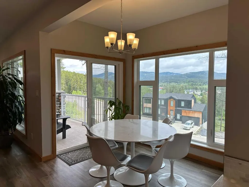 231 Southmore Blairmore AB T0K 0E0