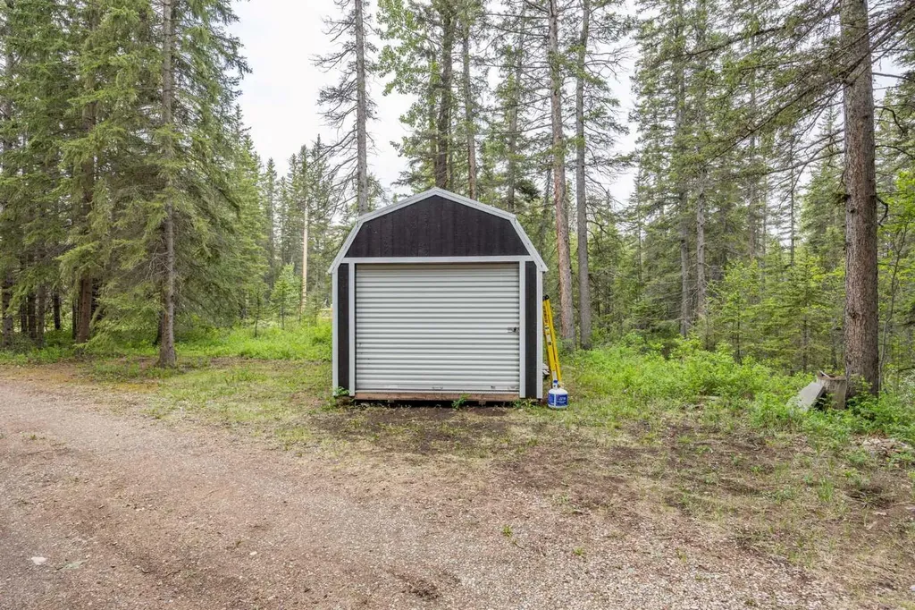 4042 Highway 587 Rural Red Deer County AB T0M 0K0