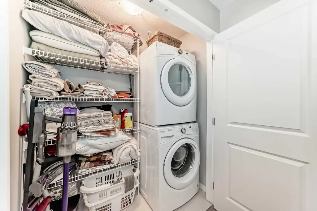 984 Seton Circle SE Calgary AB T3M 2V2