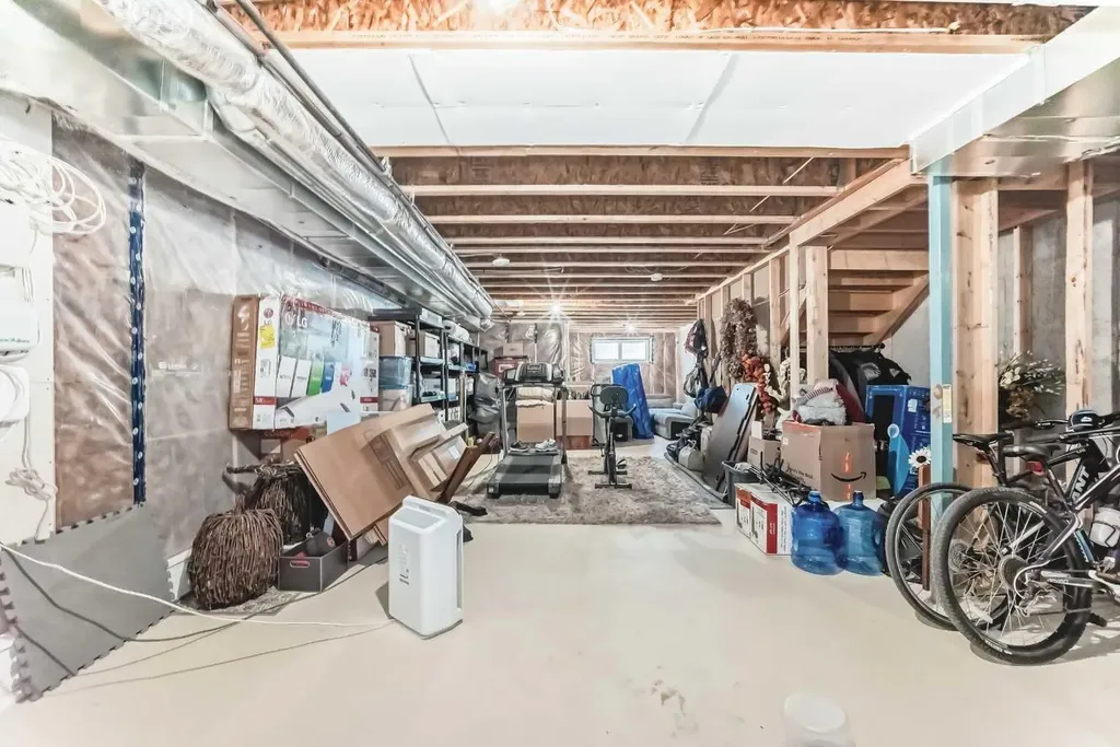 984 Seton Circle SE Calgary AB T3M 2V2