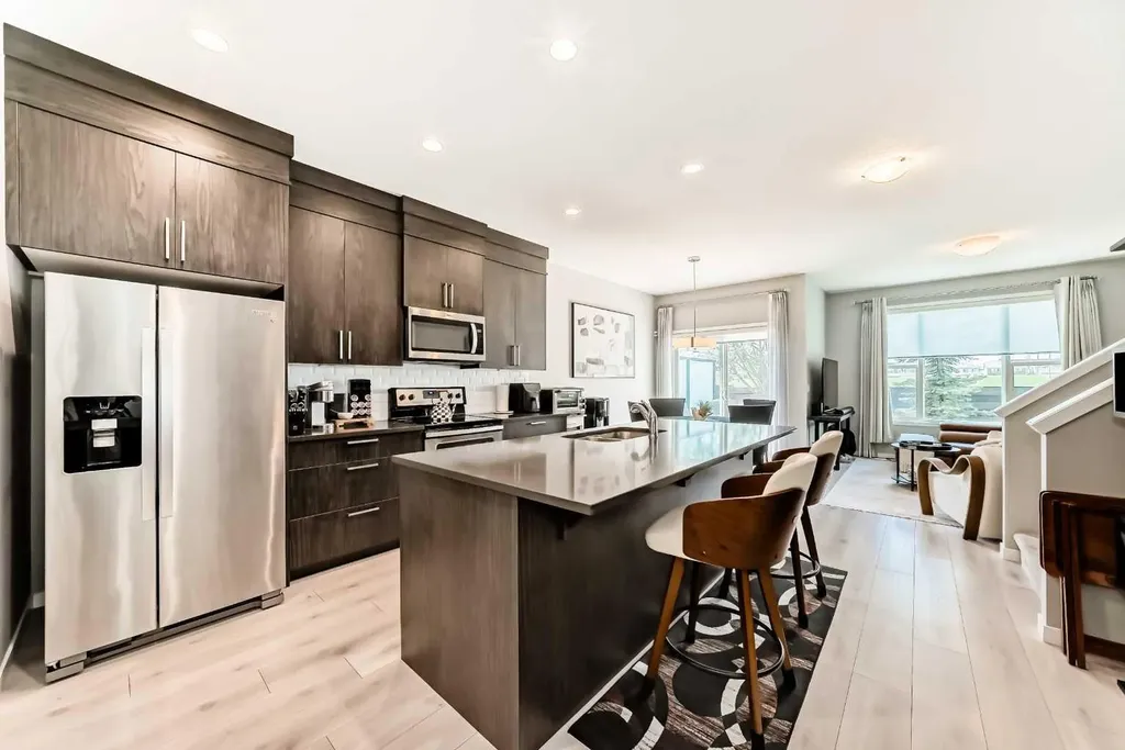 984 Seton Circle SE Calgary AB T3M 2V2
