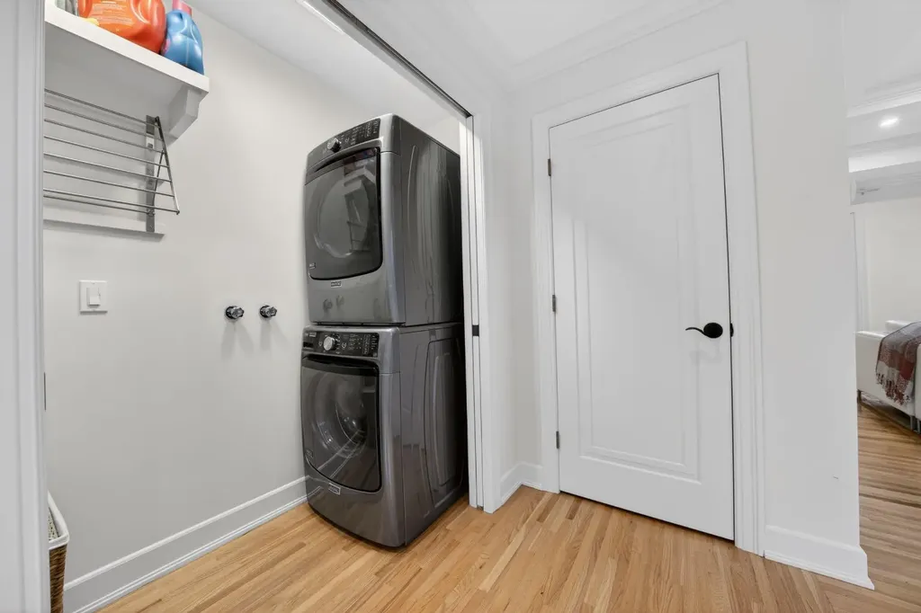 3124 Vercheres Street SW Calgary AB T2T 3R5