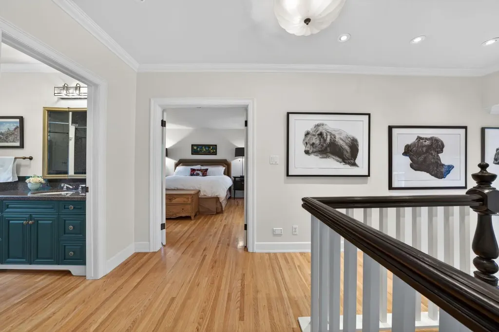 3124 Vercheres Street SW Calgary AB T2T 3R5
