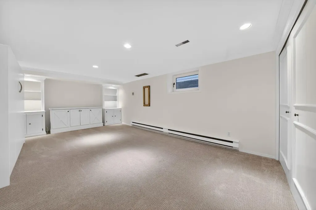 3124 Vercheres Street SW Calgary AB T2T 3R5