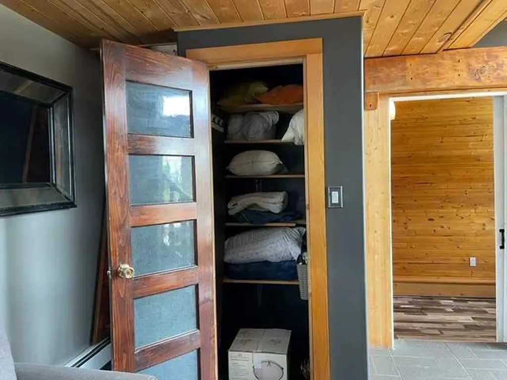 18 Sandpiper Estates Sandy Beach AB T9V 2S1