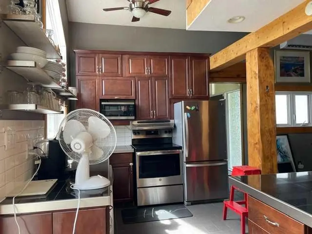 18 Sandpiper Estates Sandy Beach AB T9V 2S1