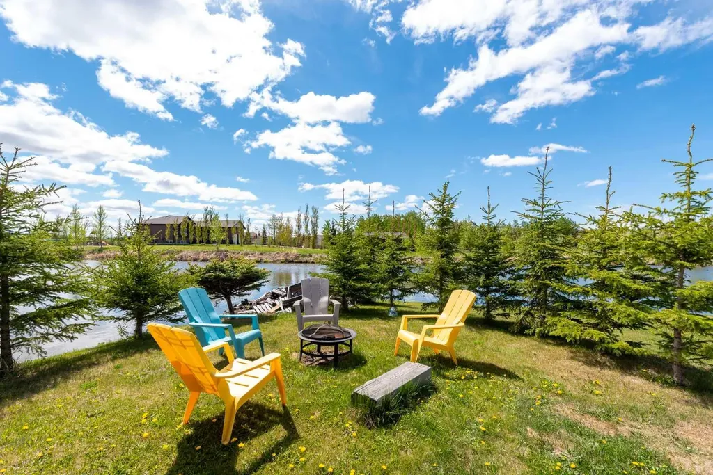 18 Sandpiper Estates Sandy Beach AB T9V 2S1