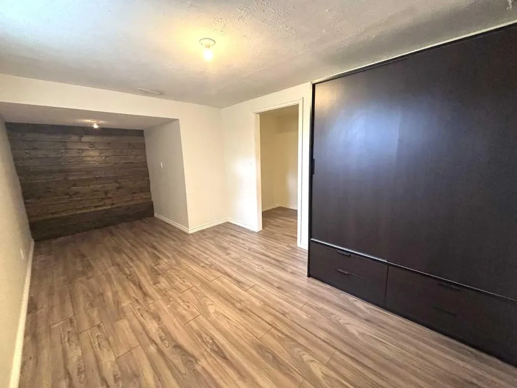 45A Kallbom Crescent Whitecourt AB T7S1E3