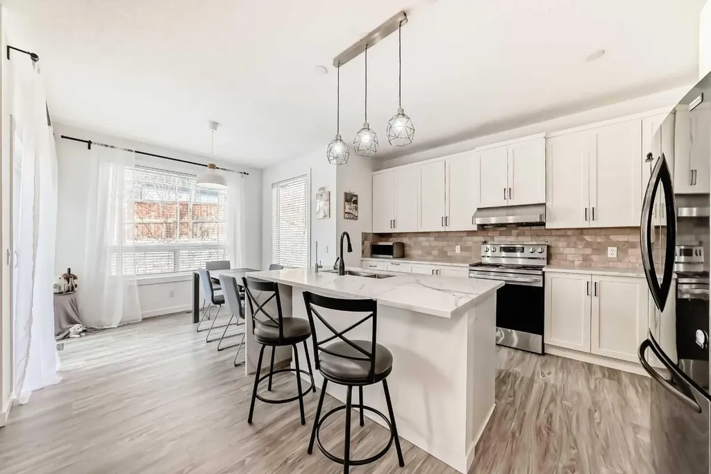 169 Aspenshire Drive SW Calgary AB T3H 0P5