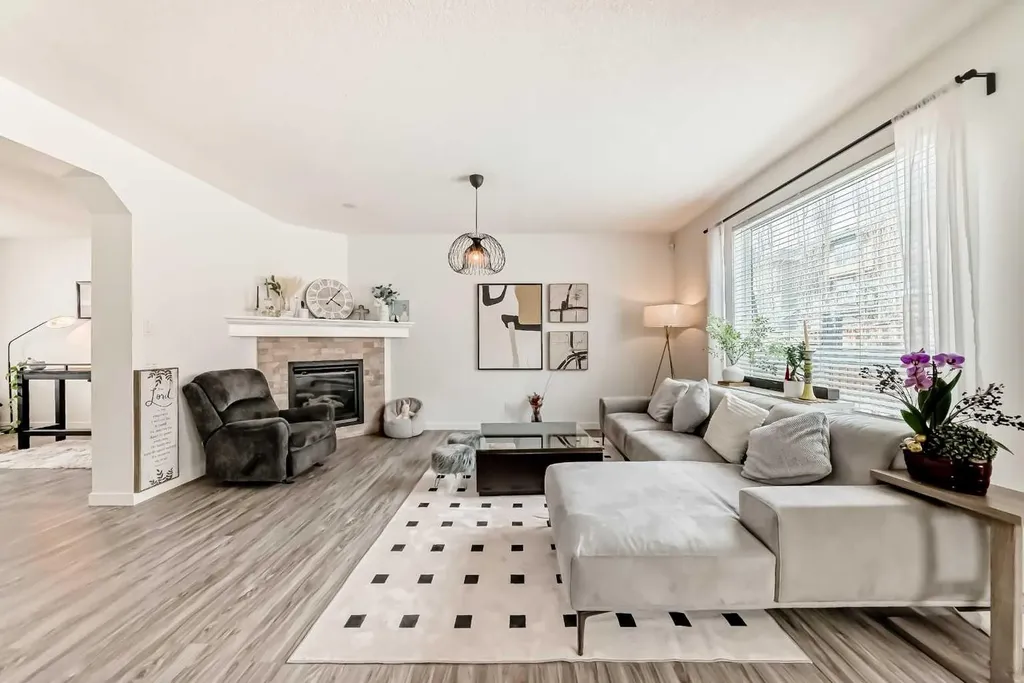 169 Aspenshire Drive SW Calgary AB T3H 0P5